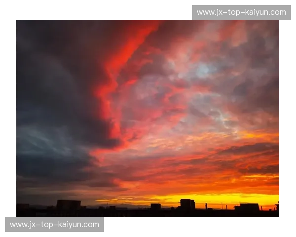 2014，那一抹落日余晖下的红——西班牙vs智利，一场注定载入史册的对决